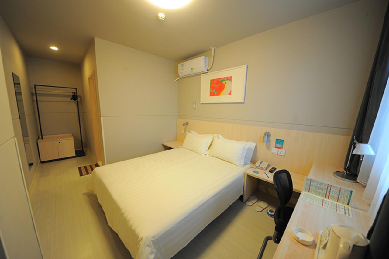 Jinjiang Inn Chengdu Chunxi Road Taiguli Hotel Экстерьер фото